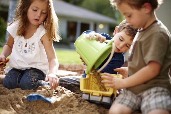 Green Toys Ανατρεπόμενο Φορτηγό - Image 5