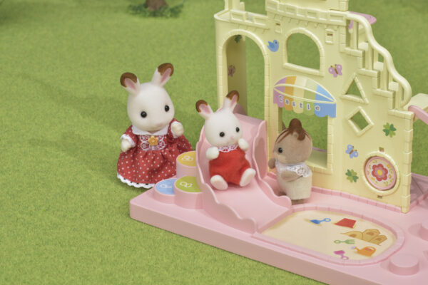 Sylvanian Families: Κάστρο Παιδότοπος - Image 3