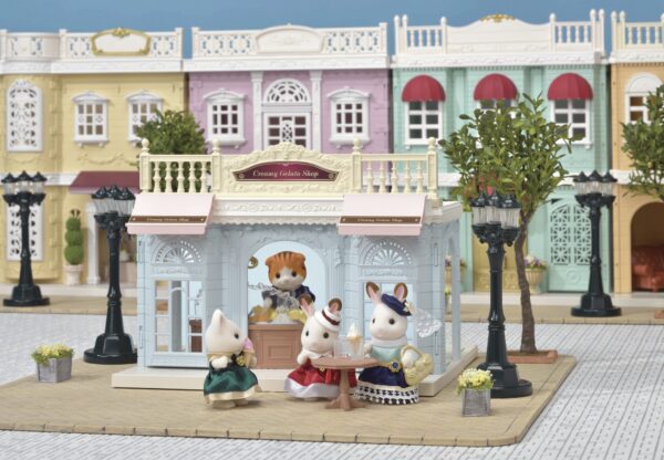 Sylvanian Families: Town Series - Μαγαζί με Παγωτά - Image 2
