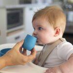 Ezpz Εκπαιδευτικό ποτήρι 4+ μηνών Tiny Cup – Blue